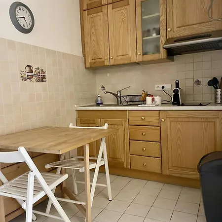 Daire Joli Pour 3 Personnes A Menton