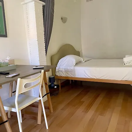 Joli Pour 3 Personnes A Menton