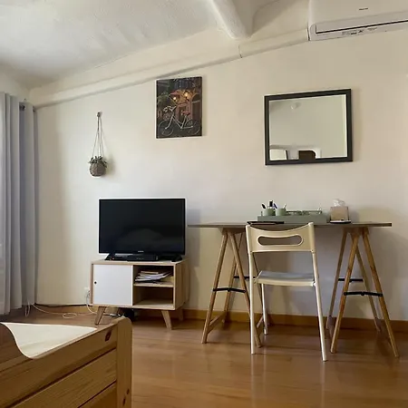 Joli Pour 3 Personnes A Menton