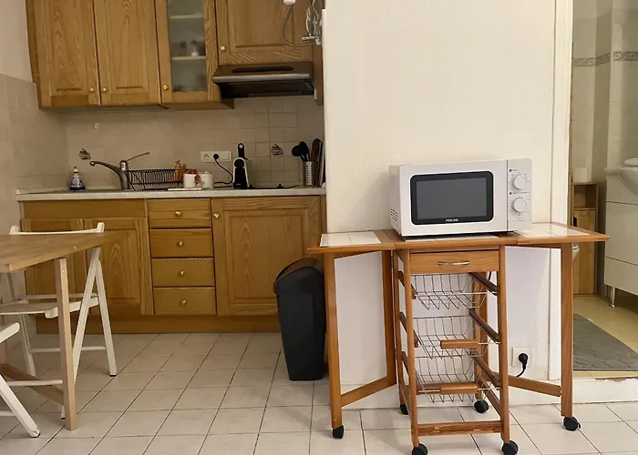 Joli Pour 3 Personnes A *