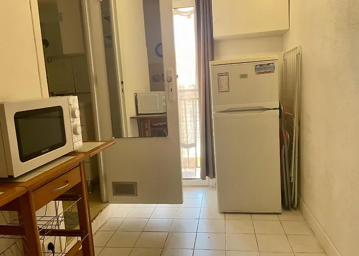 Apartment Joli Pour 3 Personnes A Menton